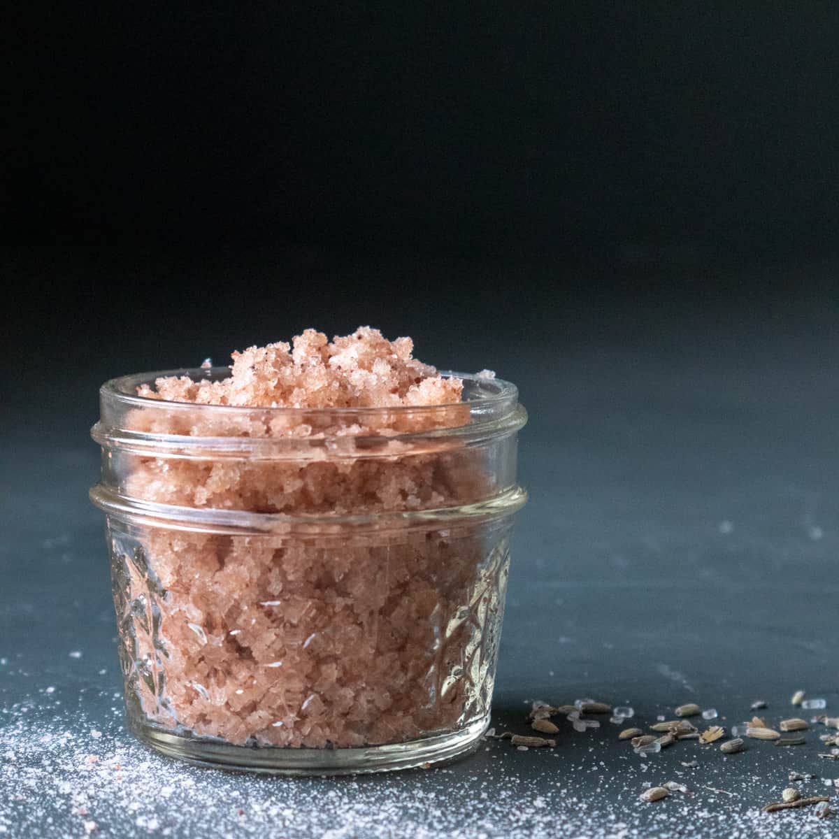 Salt scrub recipe made with Himalayan pink salt